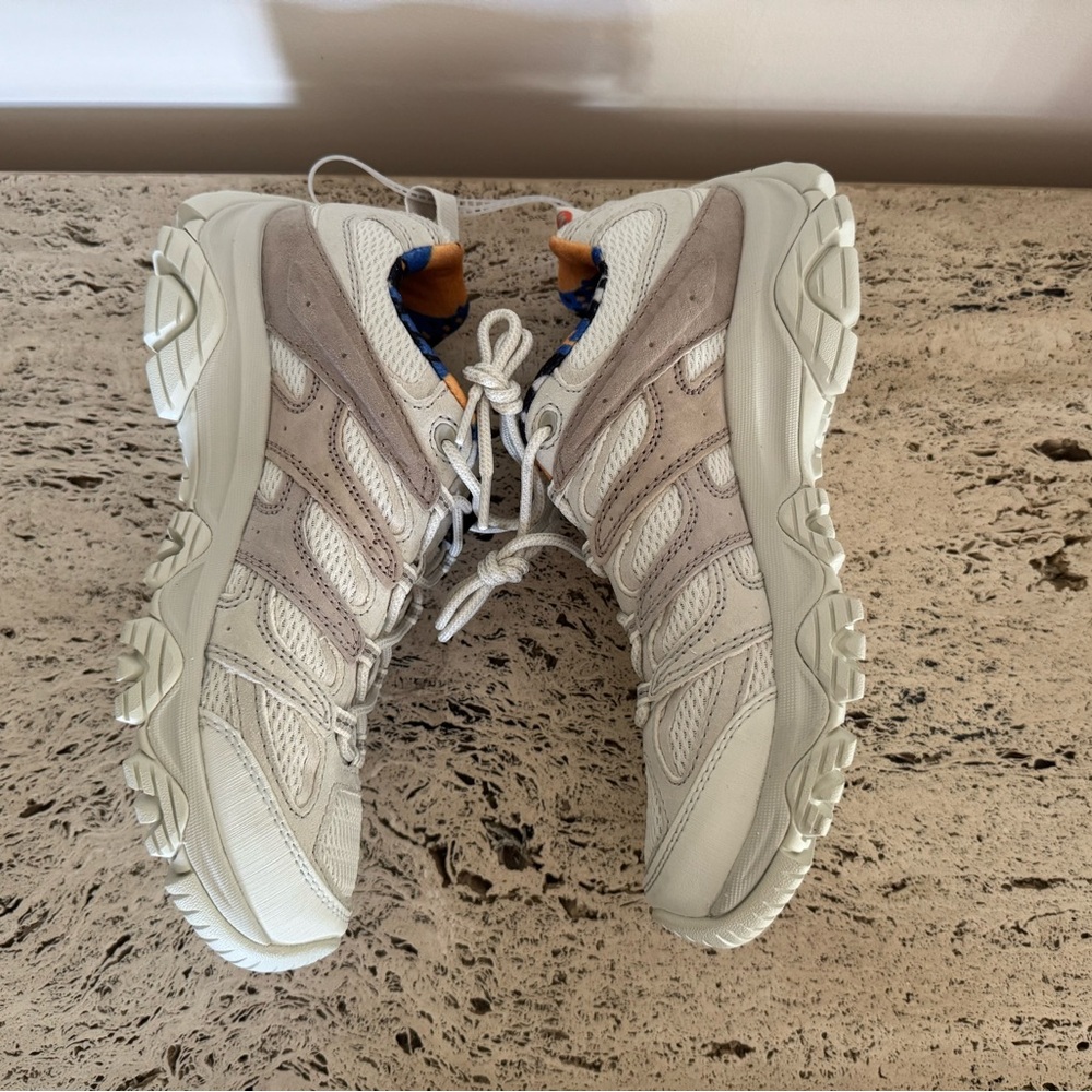 NWOB Merrell Moab 3 Flutter WMNS Beige / Khaki Hiking Shoes. Size 10. MSRP $140 - Picture 14 of 17